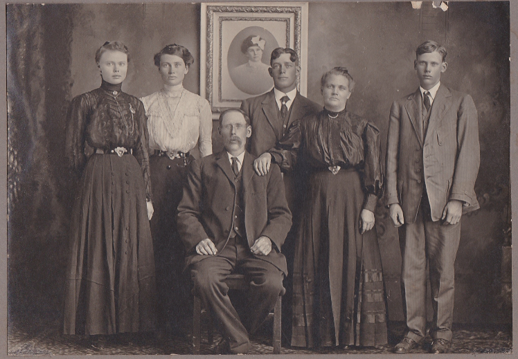 Thompson-Olsen Family